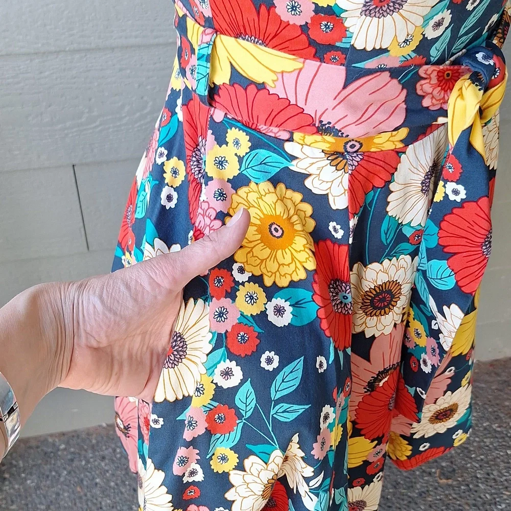 Modcloth Ixia 60's Colorful Floral Dress Size Small Made In USA Retro - Picture 4 of 10